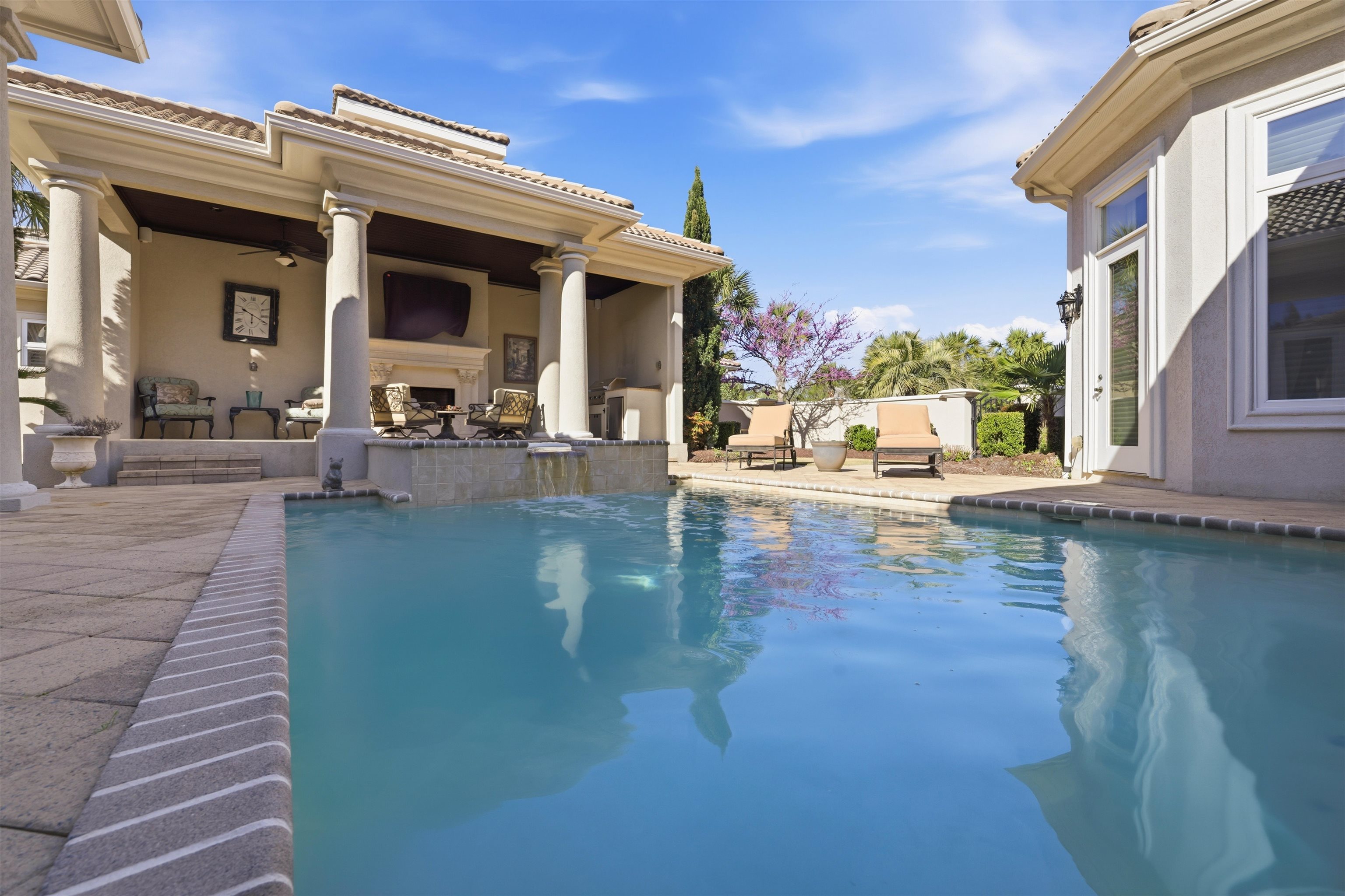 Myrtle Beach, South Carolina, 29579, United States, 4 Bedrooms Bedrooms, ,5 BathroomsBathrooms,Residential,Active,2035693