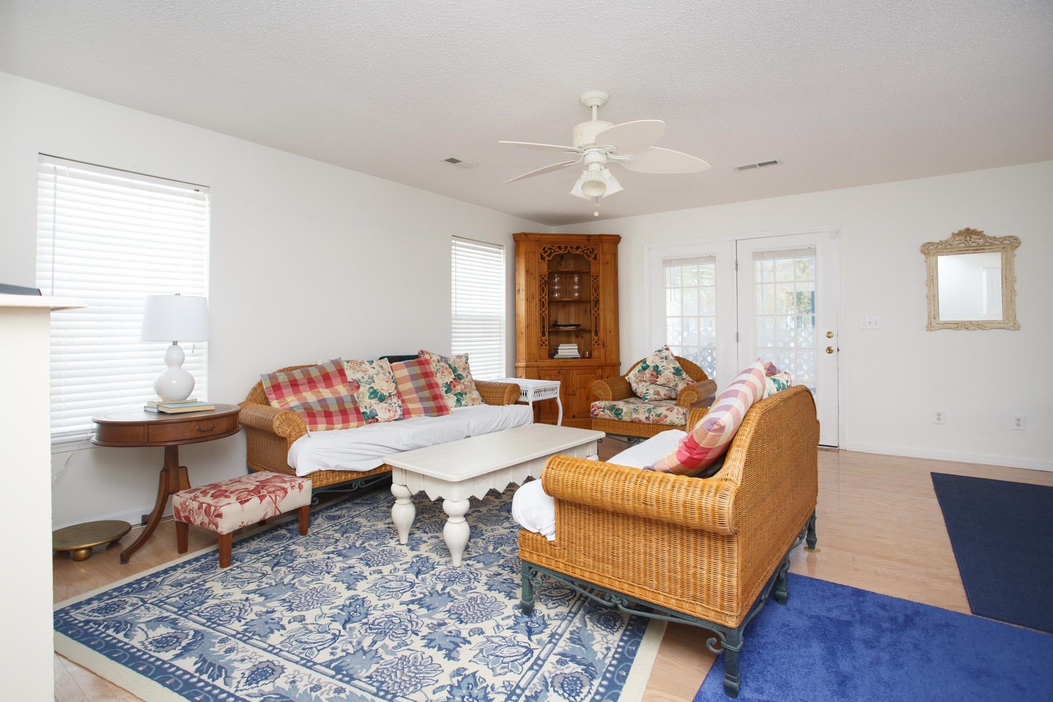 319 16th Ave. S