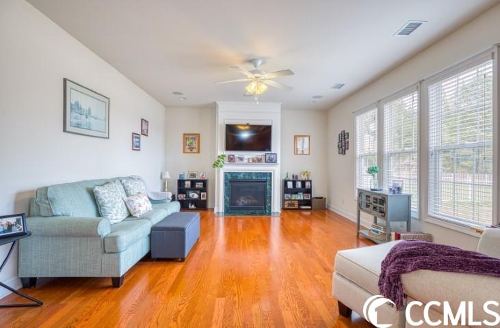 Photo 8 of 40 of 733 Carolina Farms Blvd. house