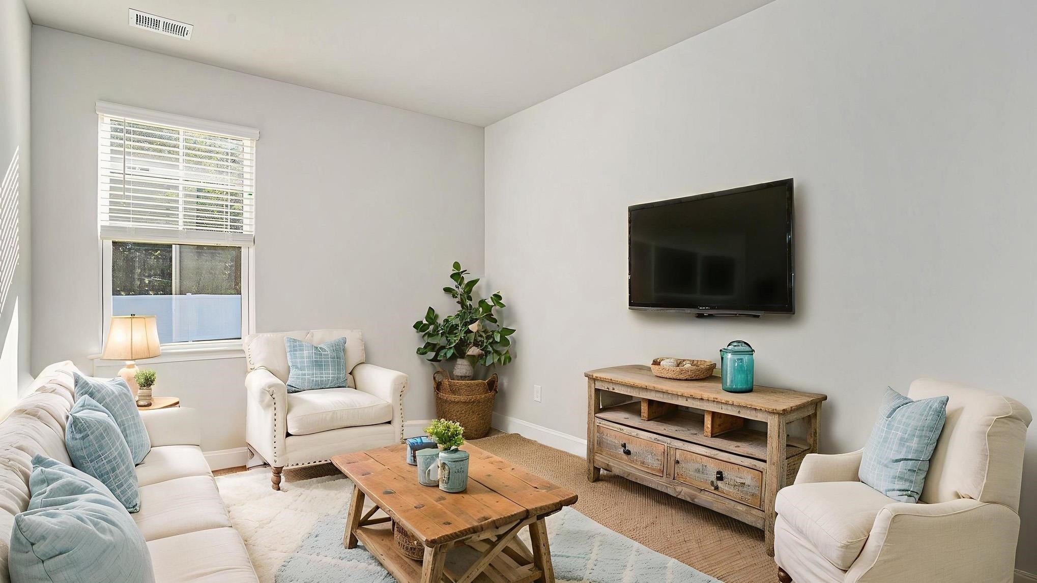 1037 Bear Paw Dr