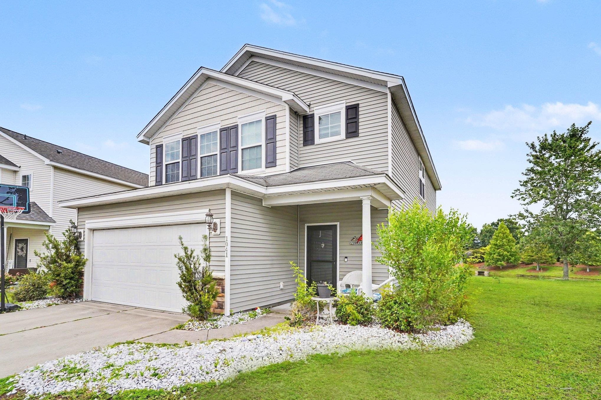 1041 Balmore Dr.