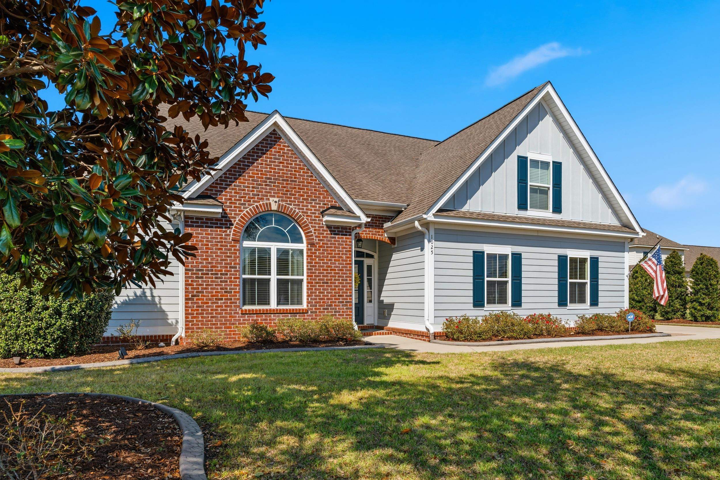 1025 Limpkin Dr.