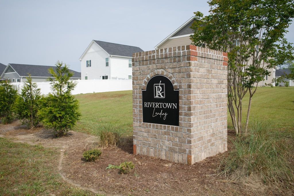 Photo of 128 Cape Point Dr, Conway, SC 29527 (MLS # 2610812)