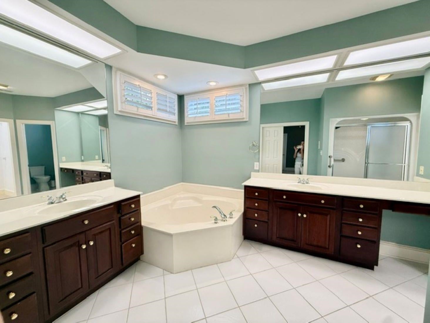 1313 Royal Devon Dr.