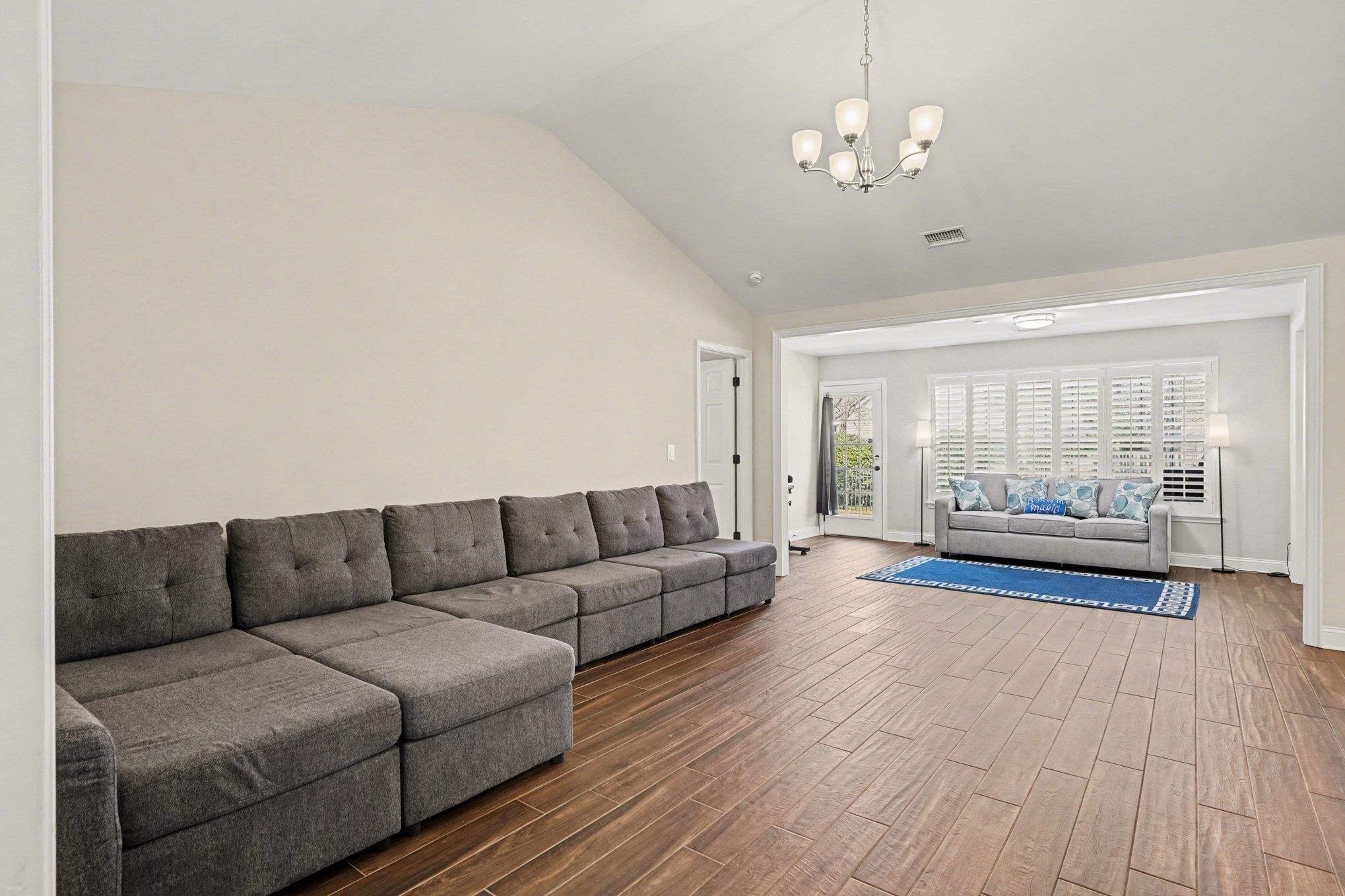 3116 Robins Nest Way