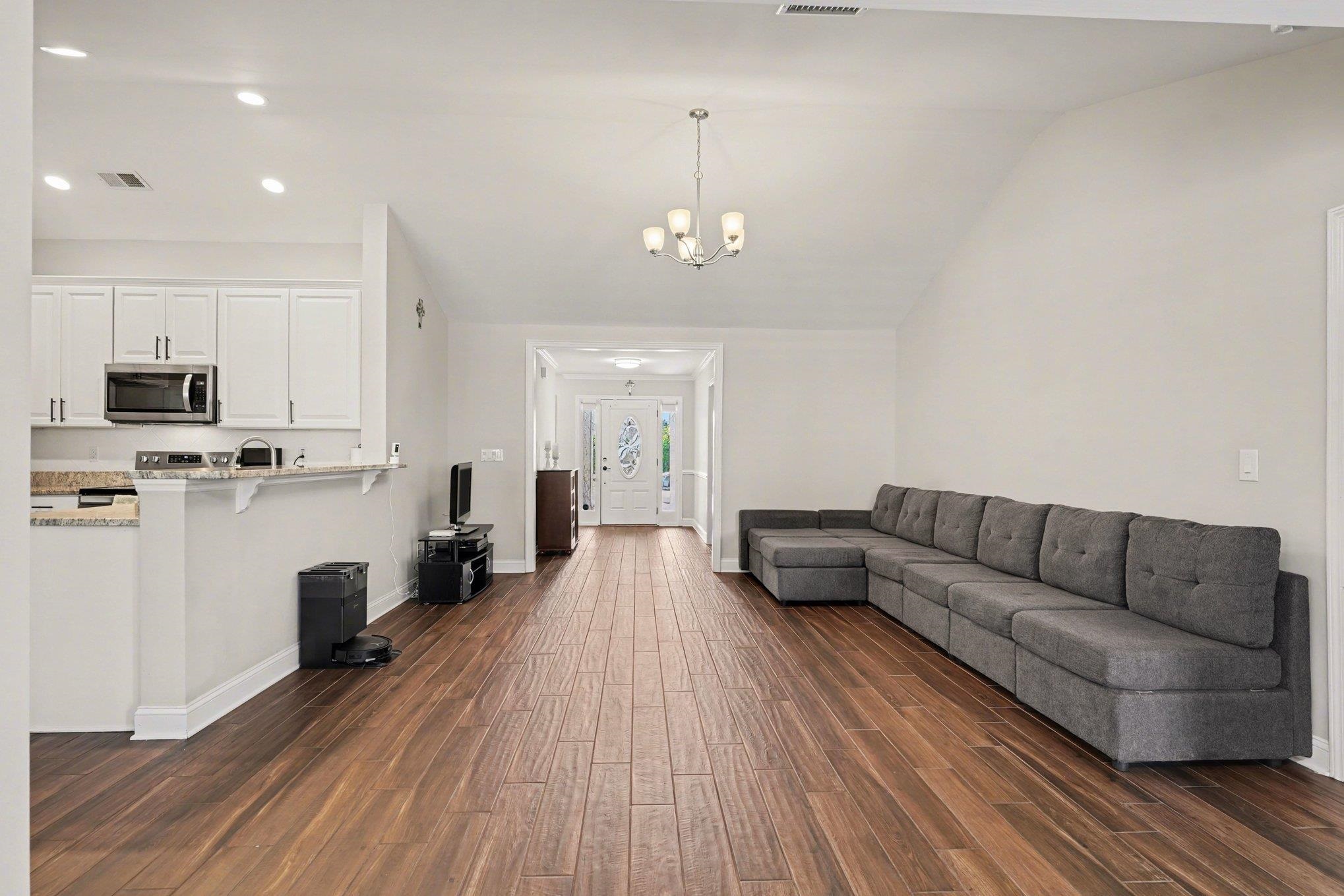 3116 Robins Nest Way