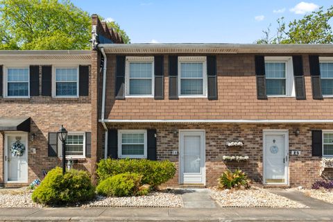 Photo of 4505 N Kings Hwy #E-6, Myrtle Beach, SC 29577 (MLS # 2610320)