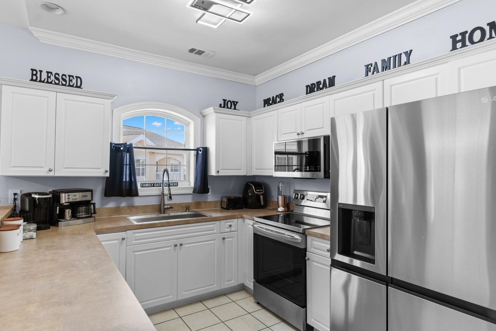 4803 Bovardia Pl. 304