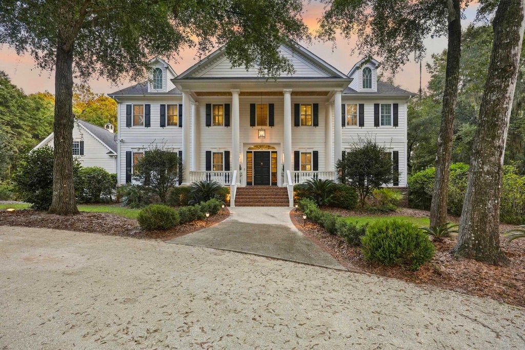 Photo of 285 Brickwell Ln, Pawleys Island, SC 29585 (MLS # 2622859)