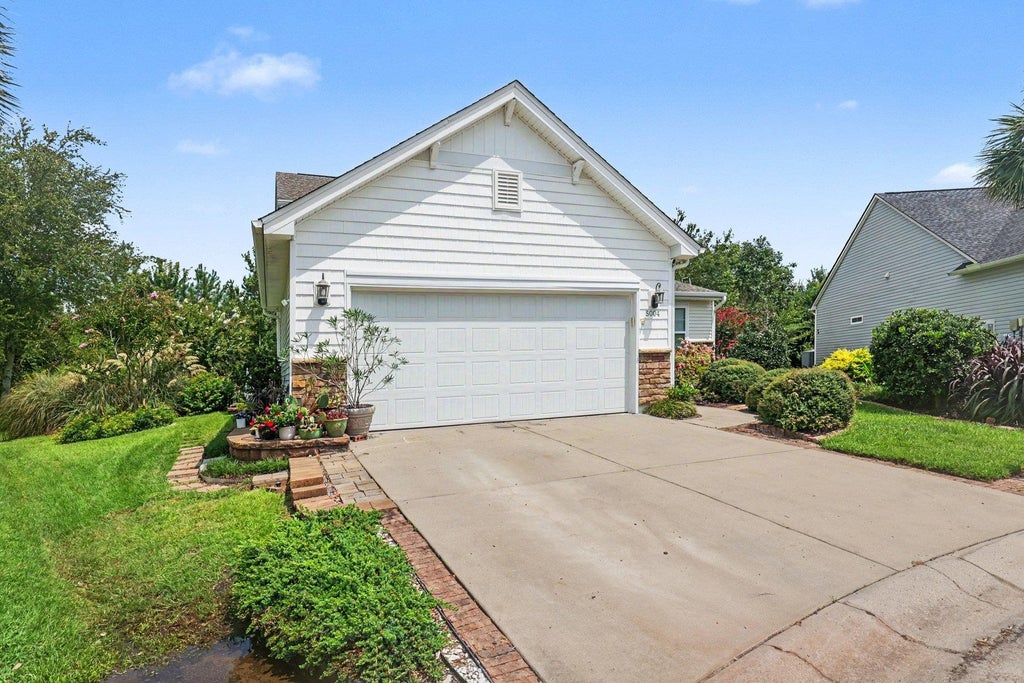 Photo of 5004 Wax Myrtle Ct, North Myrtle Beach, SC 29582 (MLS # 2621129)