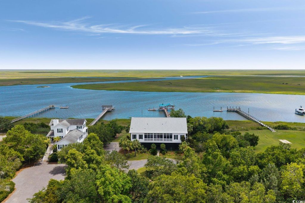 Photo of 315 Lofton Ct, McClellanville, SC 29458 (MLS # 2516574)