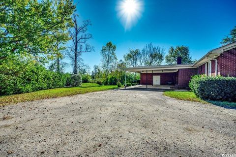 A home in Loris