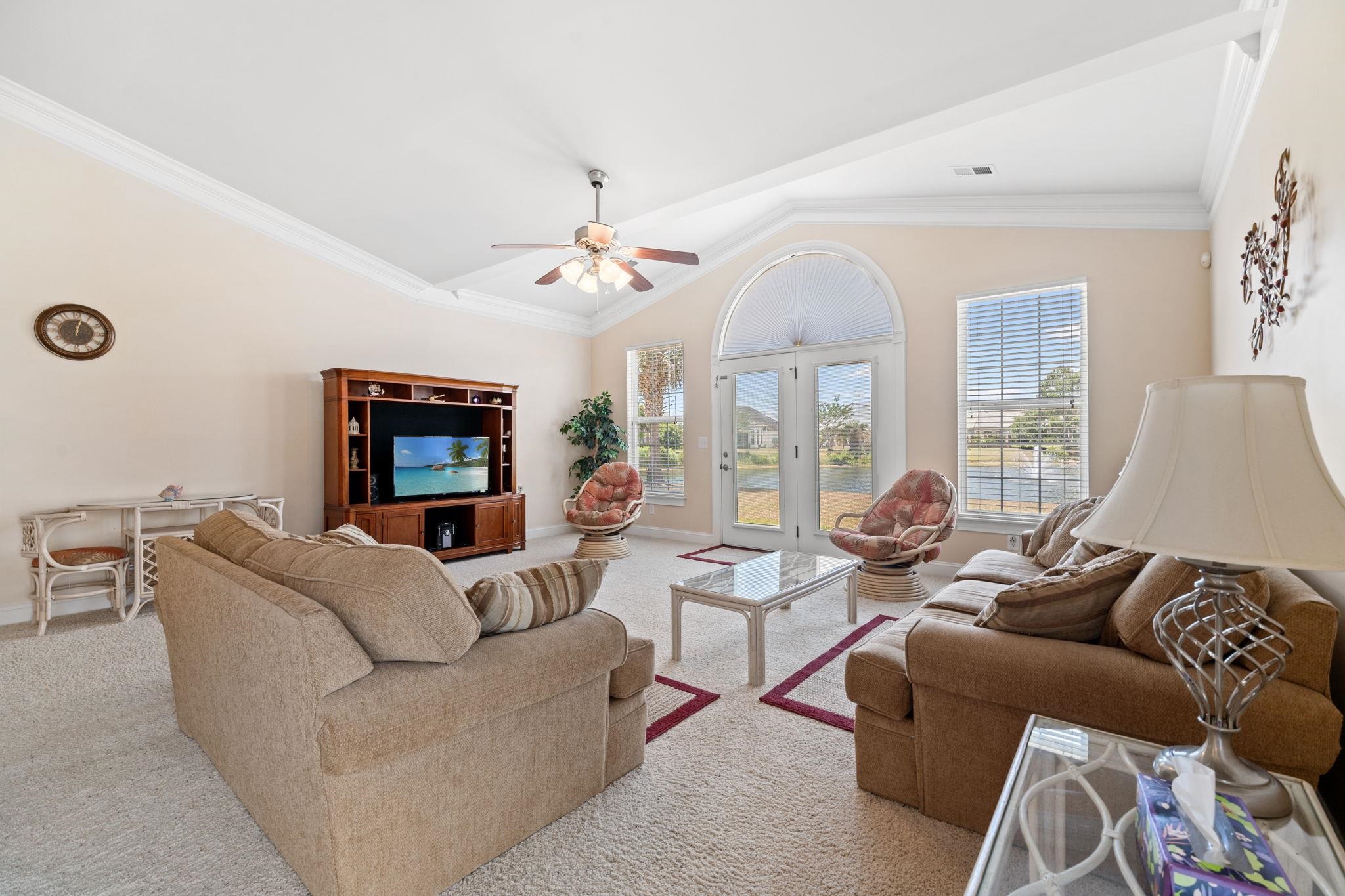 215 Kessinger Dr.