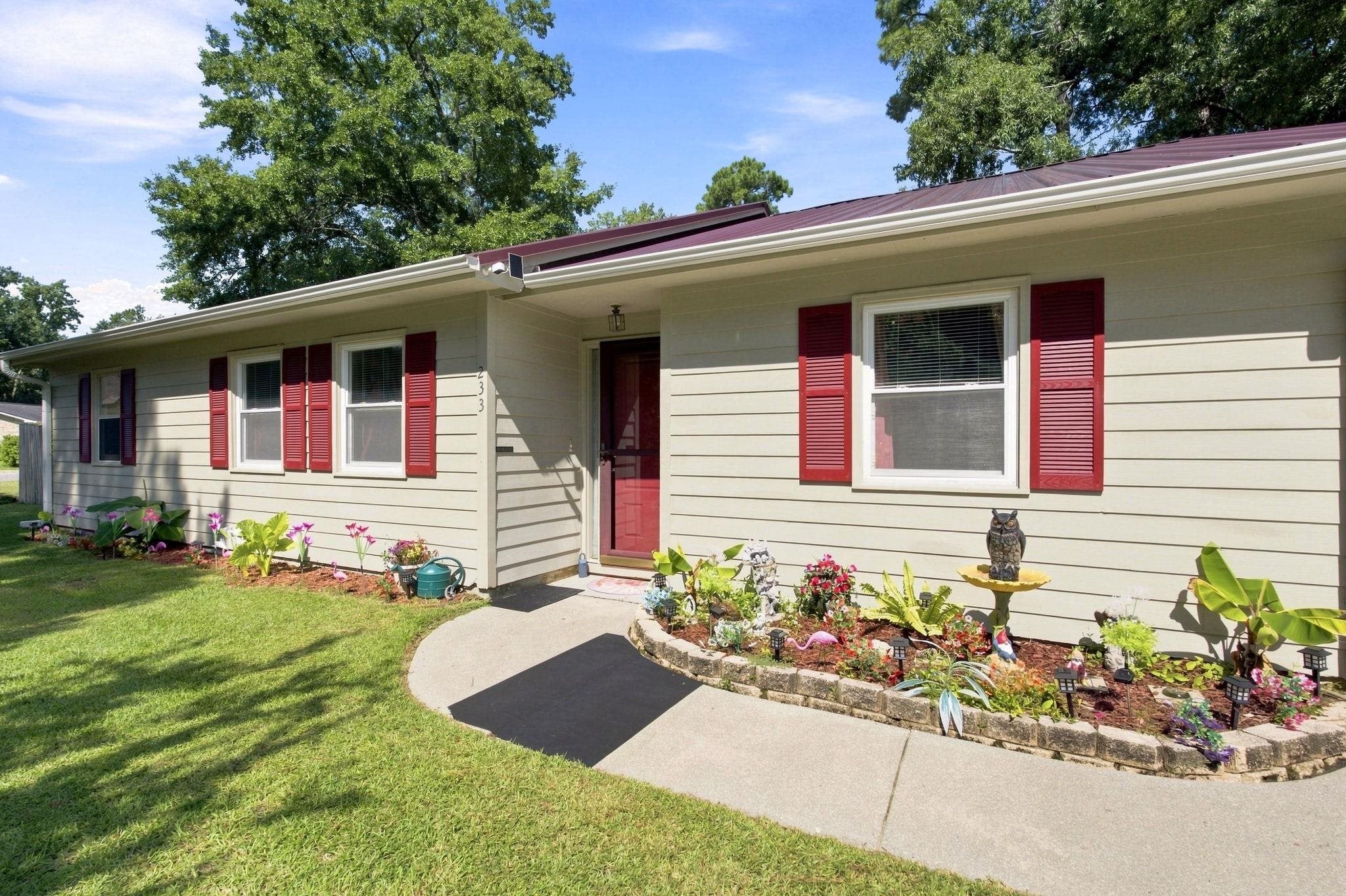 233 Stonebrook Dr.