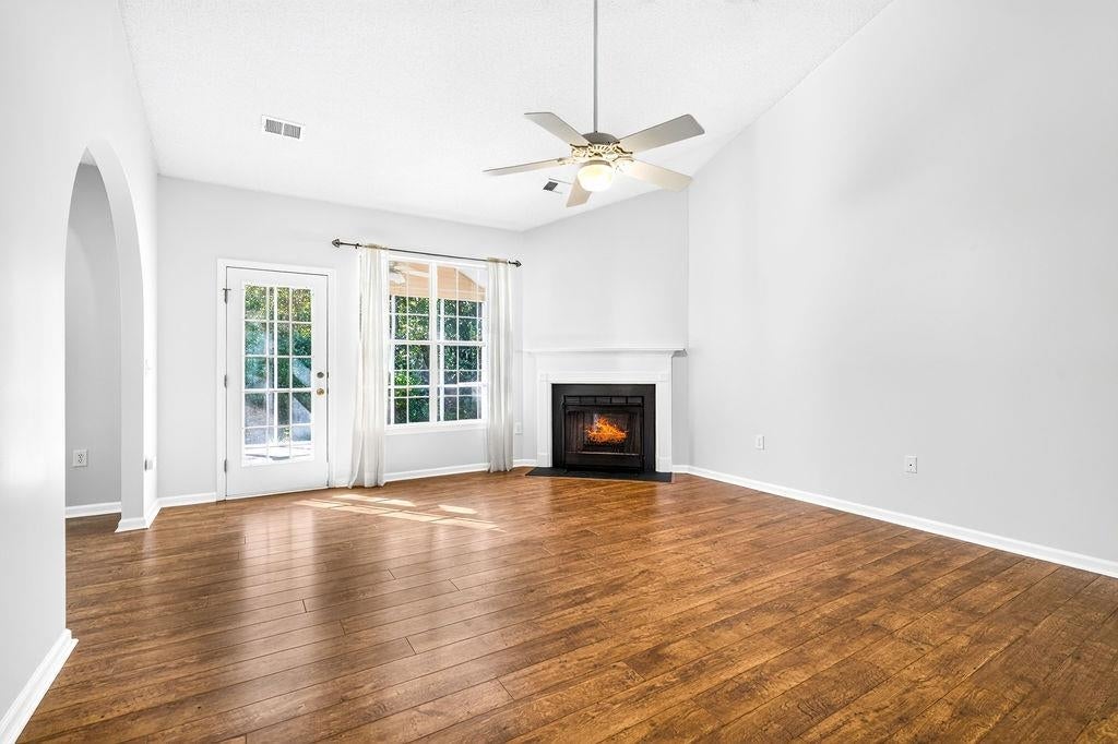 41 Pierpont Ct.