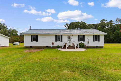 299 Williams Hill Rd. Hemingway SC 29554
