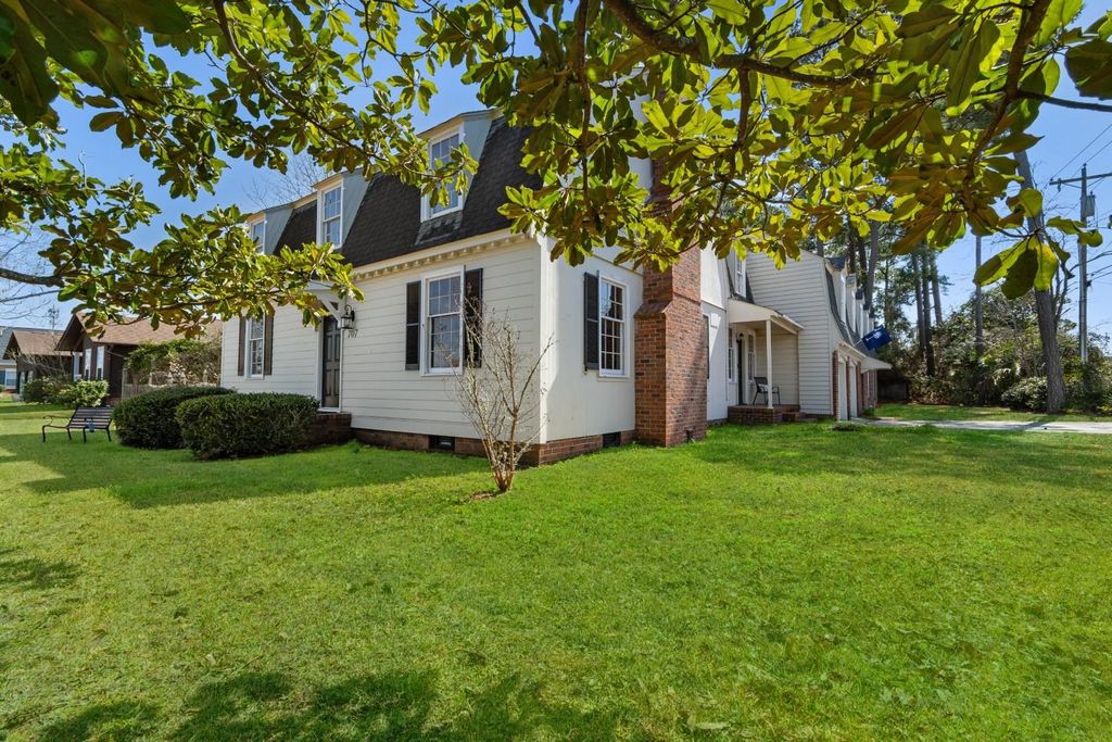 Photo of 707 Thomas Ave, North Myrtle Beach, SC 29582 (MLS # 2606095)