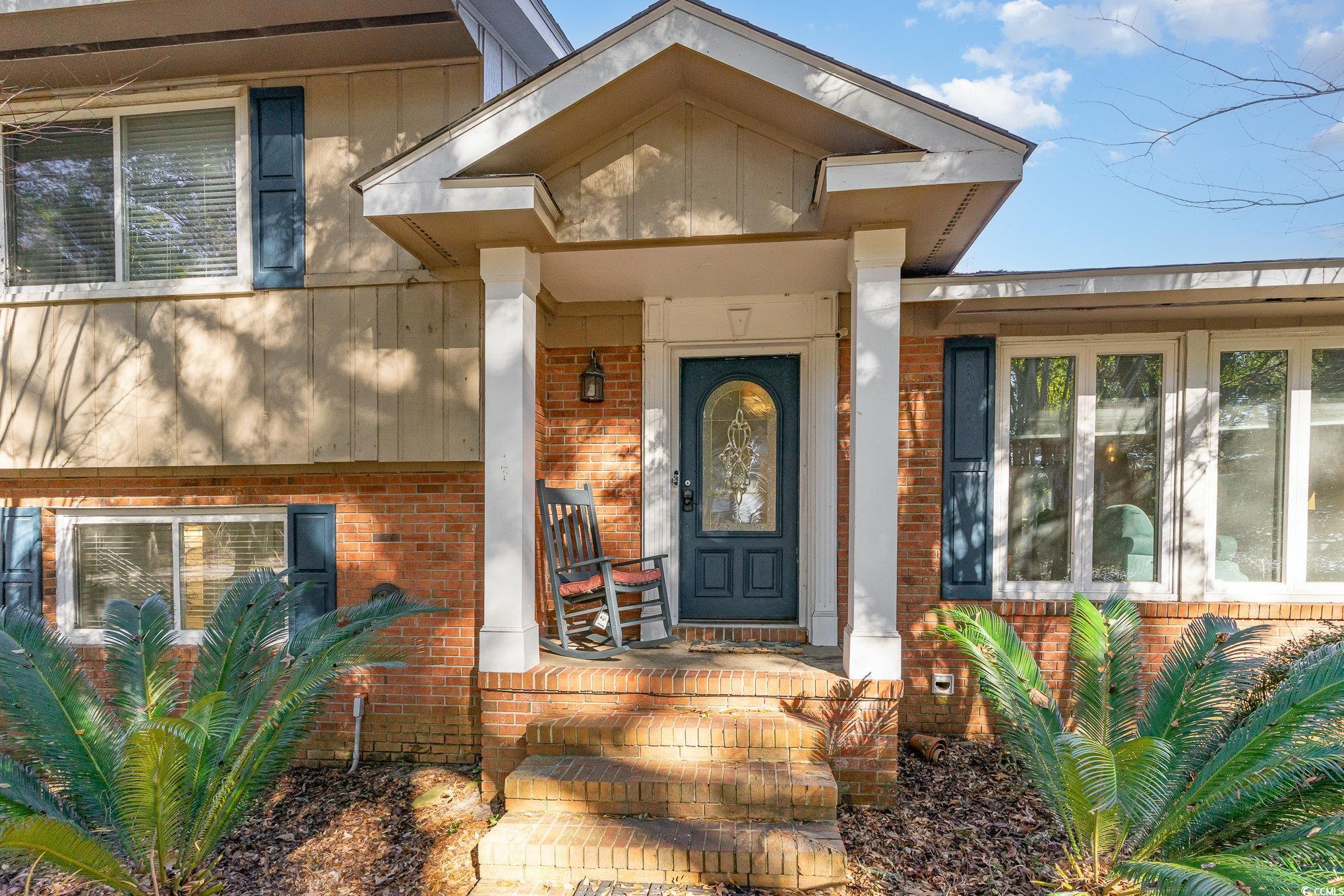 4351 Lakeside Dr.