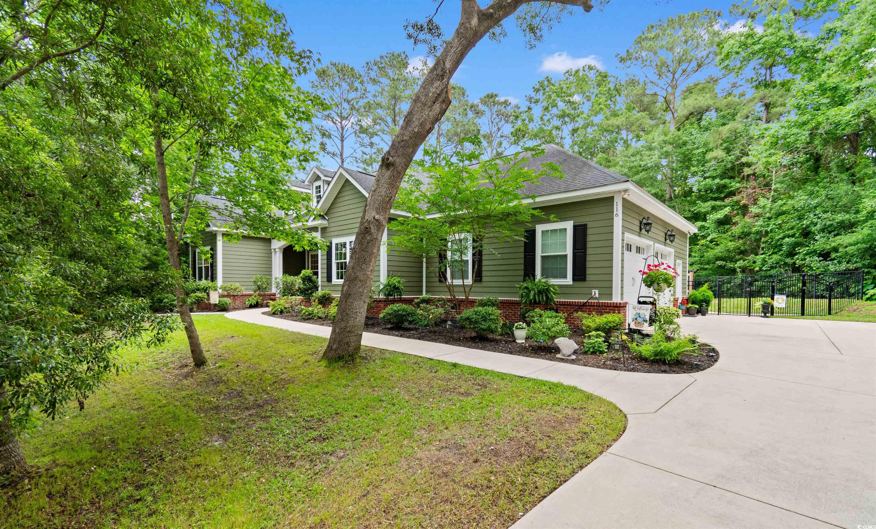116 Chapel Ridge Circle
