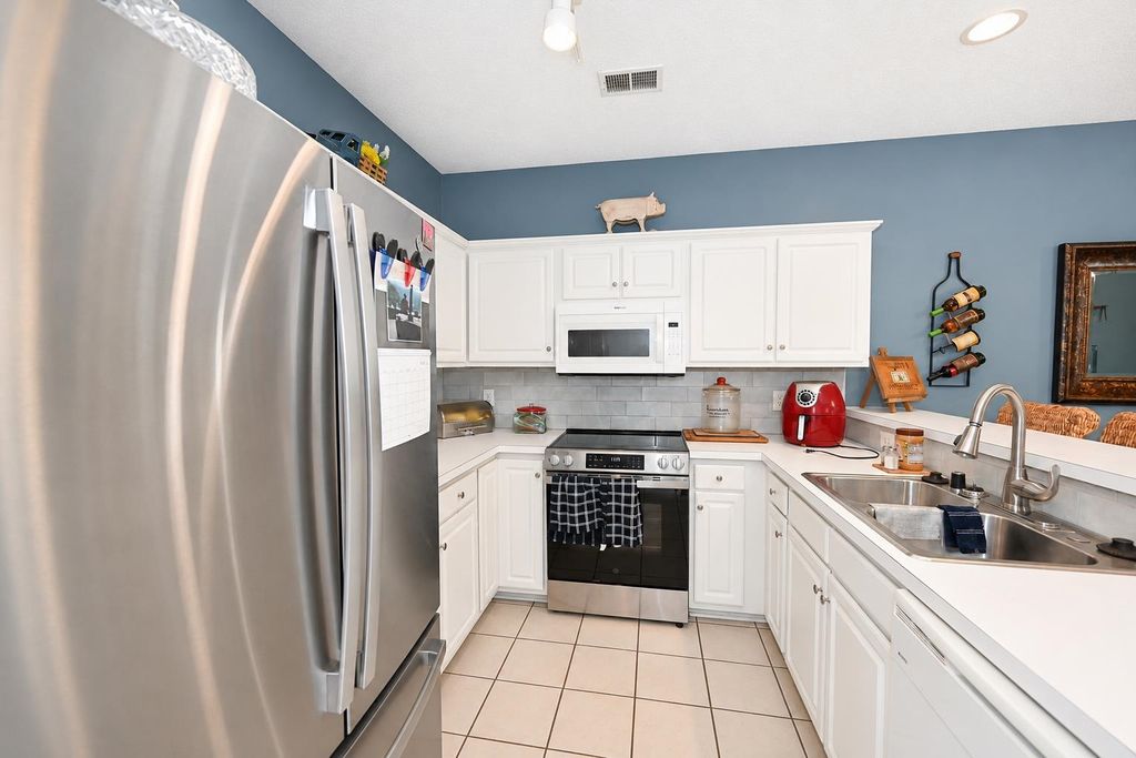 Photo of 1058 Sea Mountain Hwy #10-202, North Myrtle Beach, SC 29582 (MLS # 2616128)