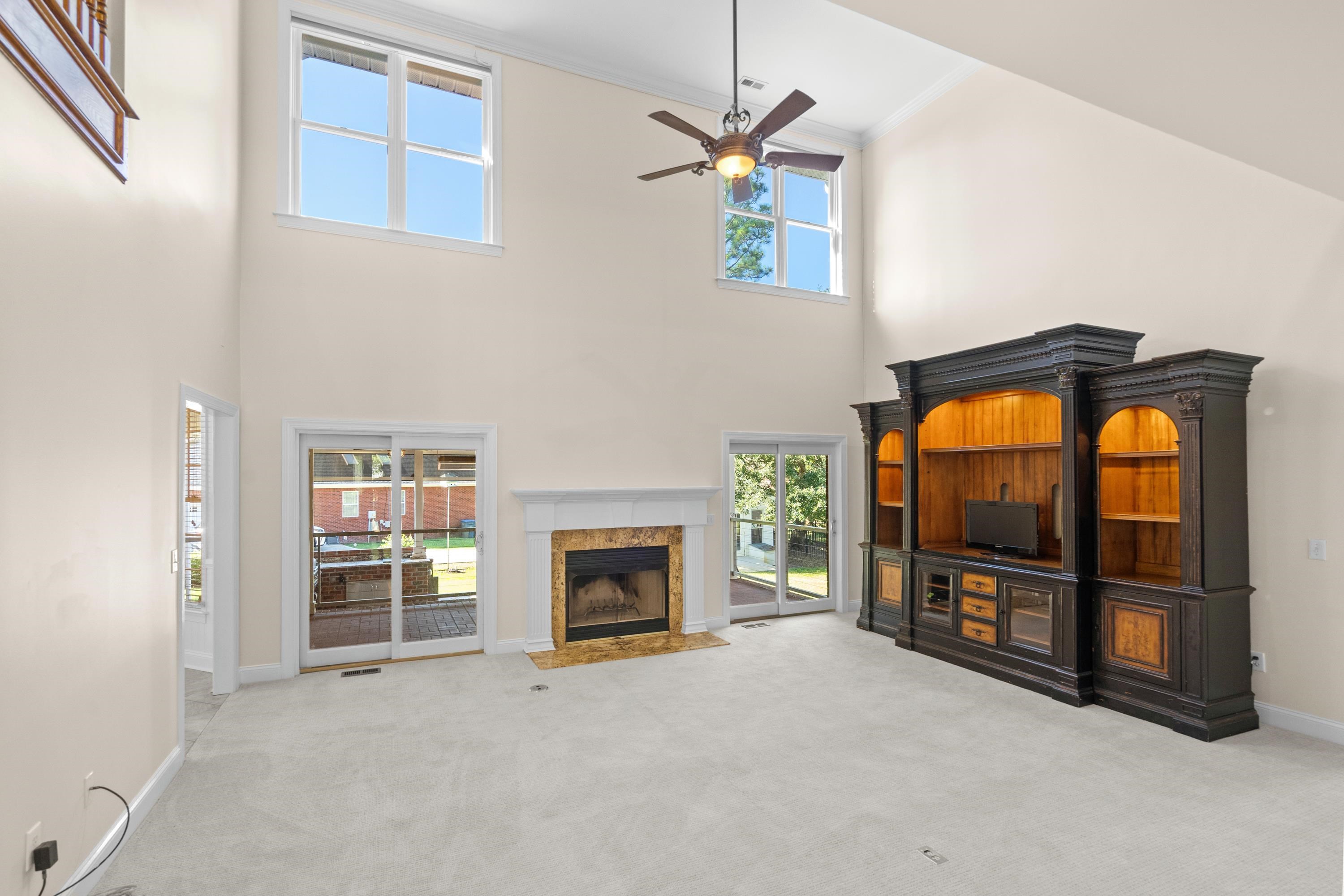 9325 Cove Dr.
