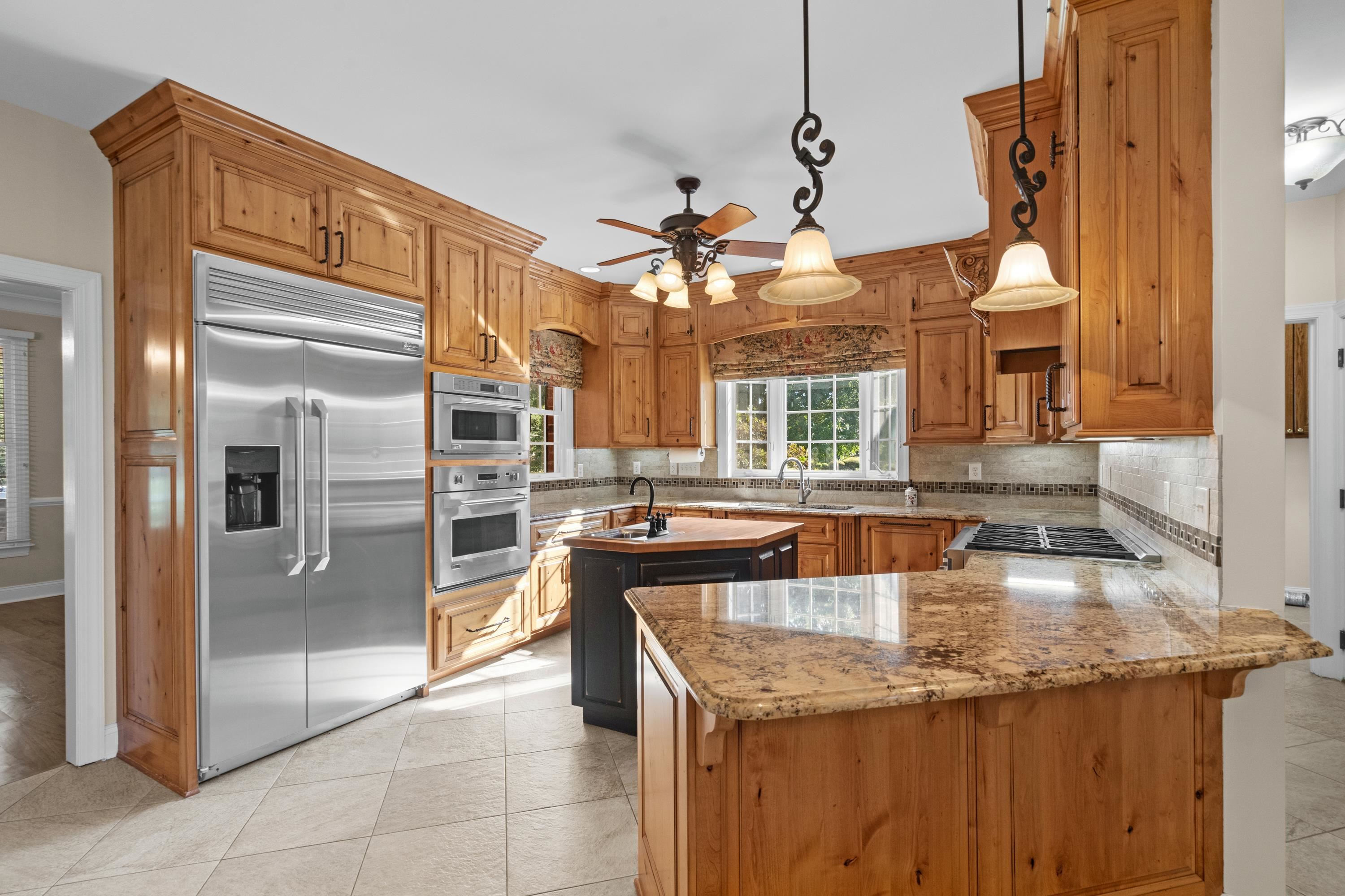 9325 Cove Dr.