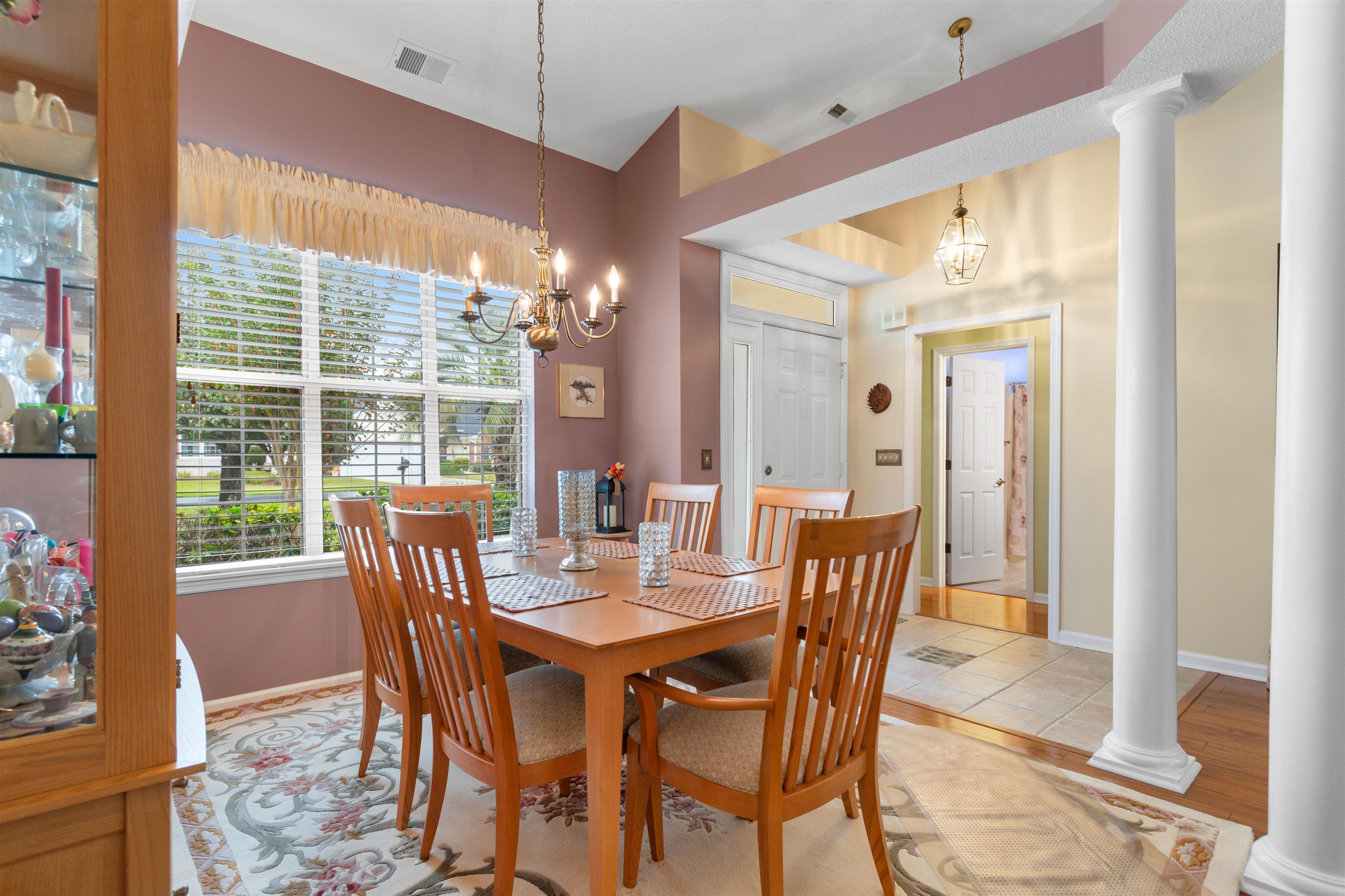 208 Beechwood Ct.