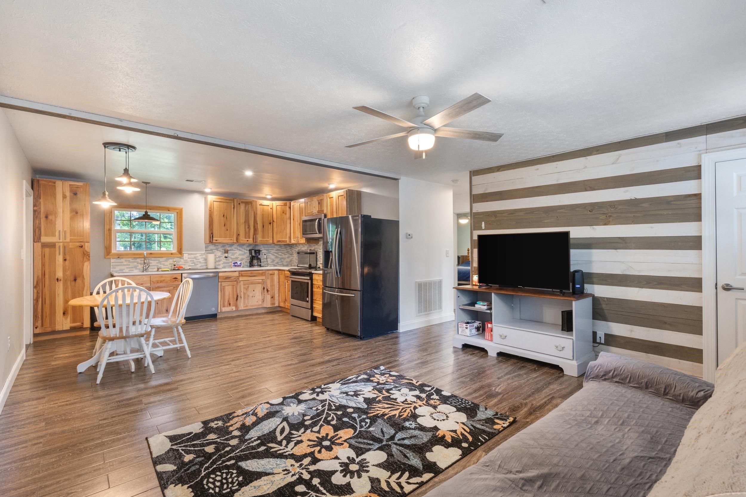 1829 Westridge Blvd.