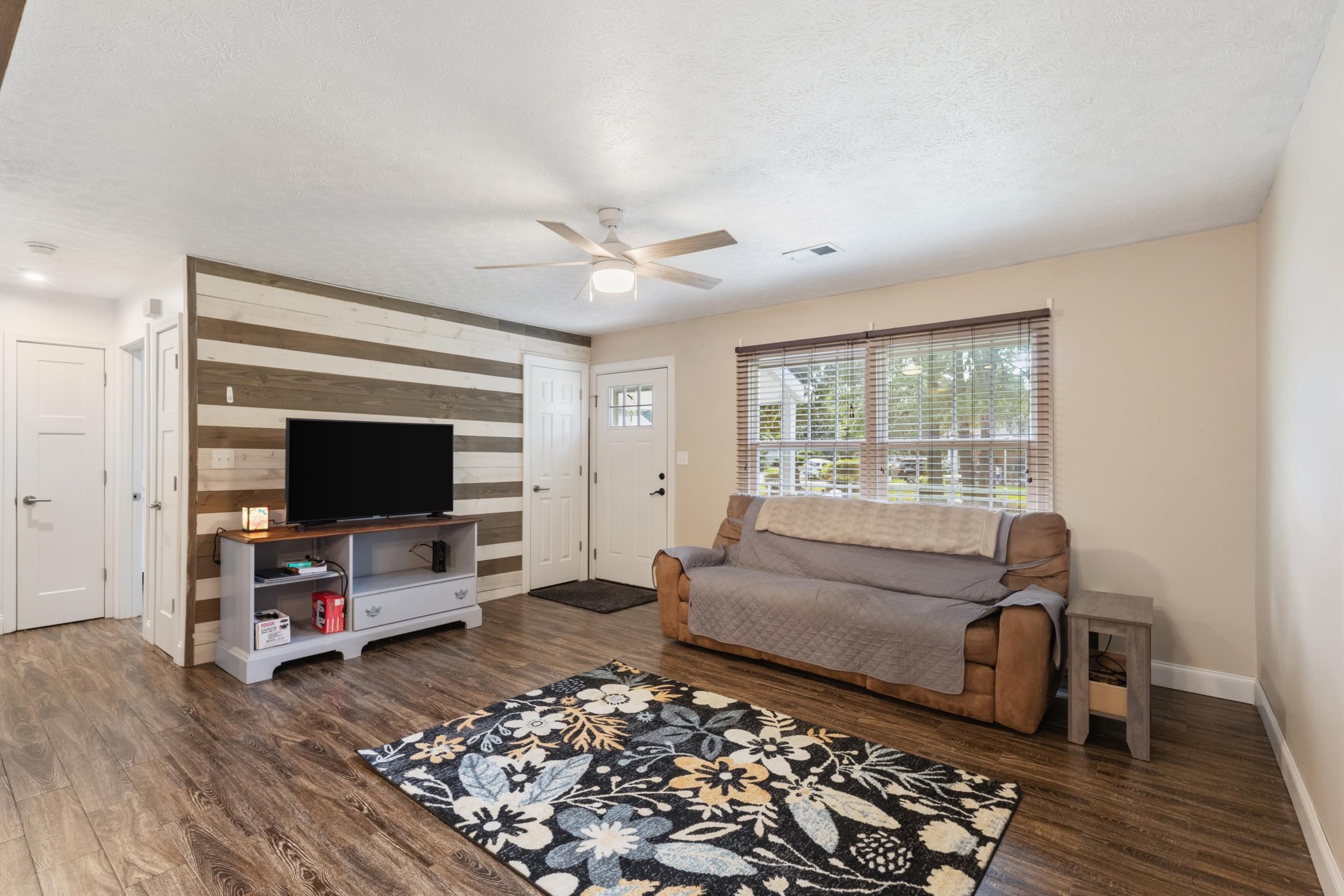 1829 Westridge Blvd.