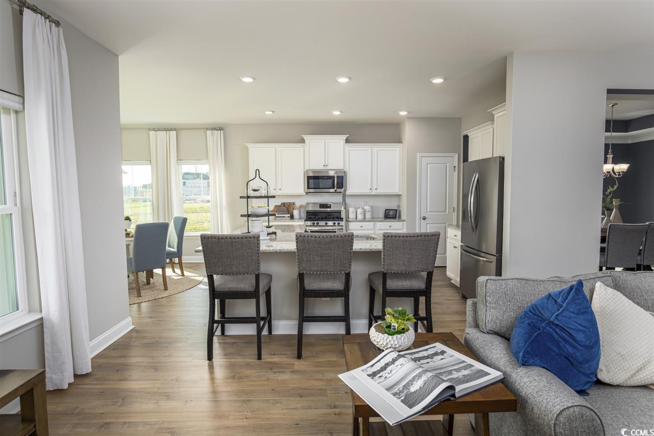 507 Magnolia Terrace Dr