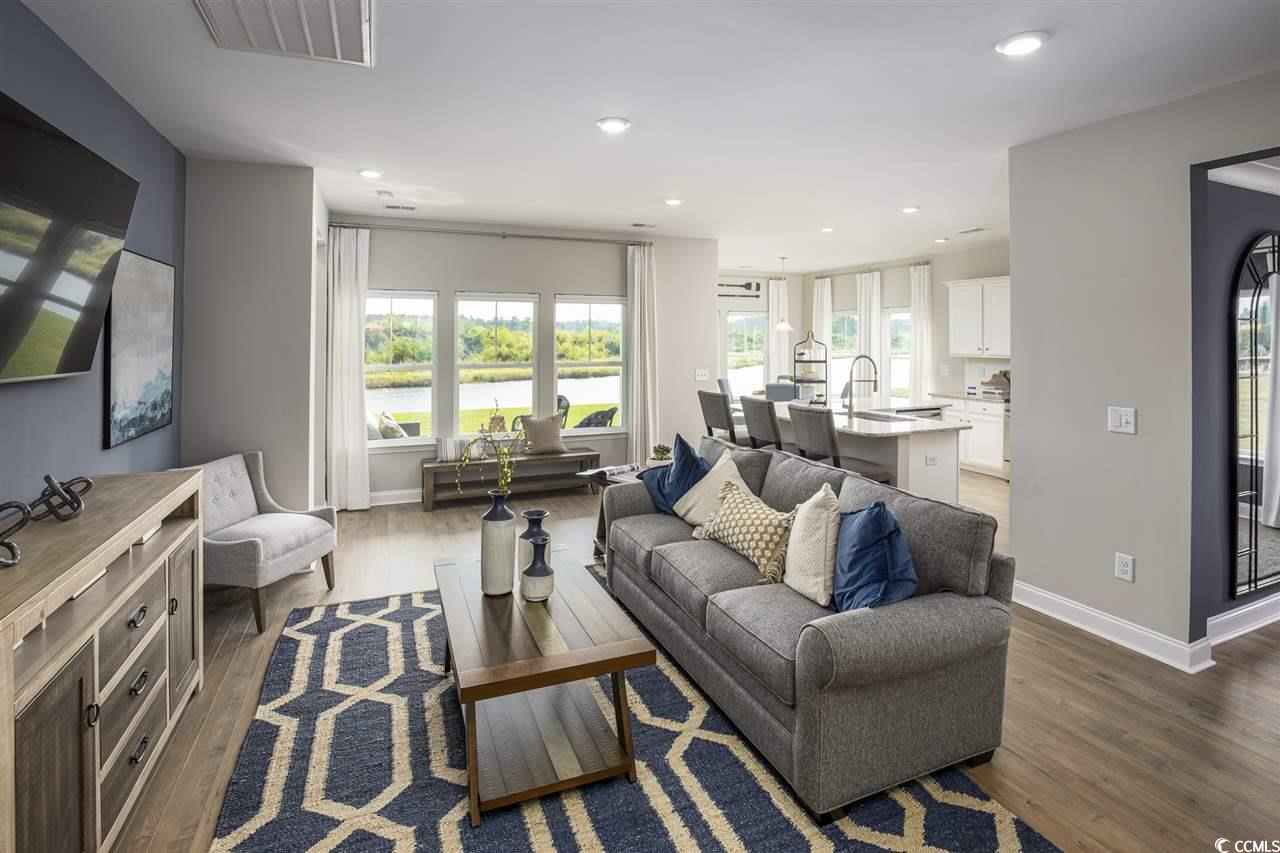 507 Magnolia Terrace Dr