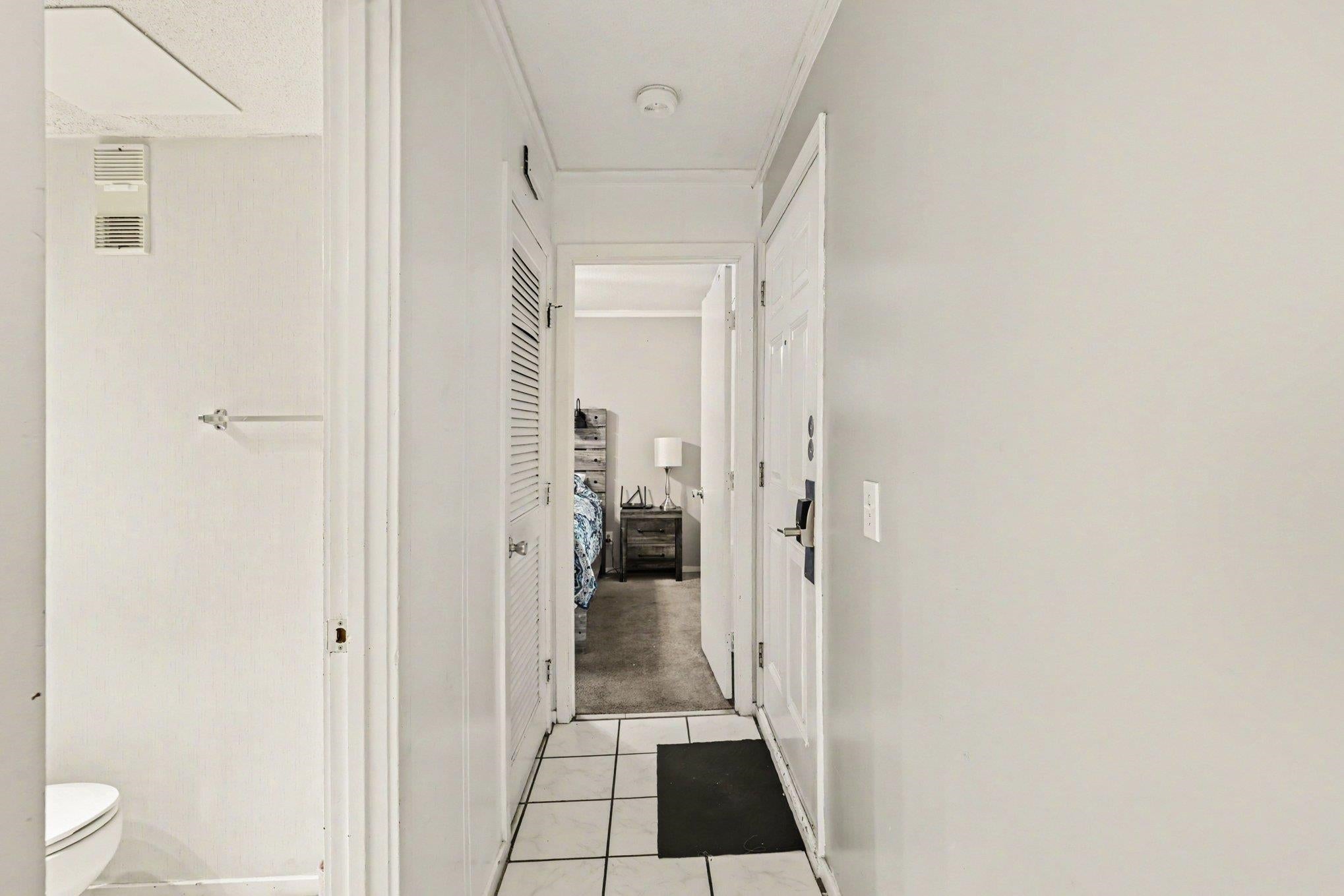 9400 Shore Dr. 406