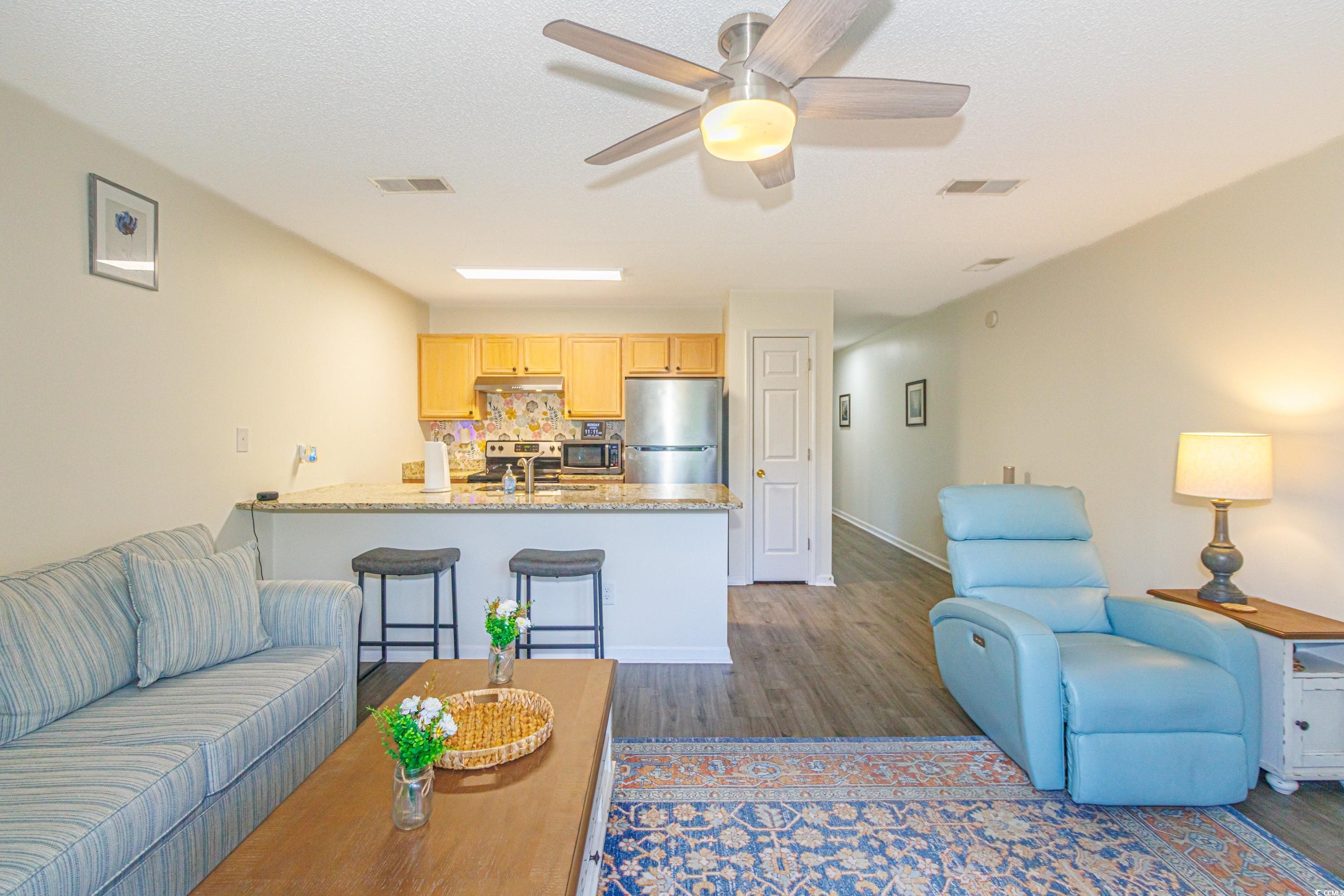 1450 St. George Ln. E