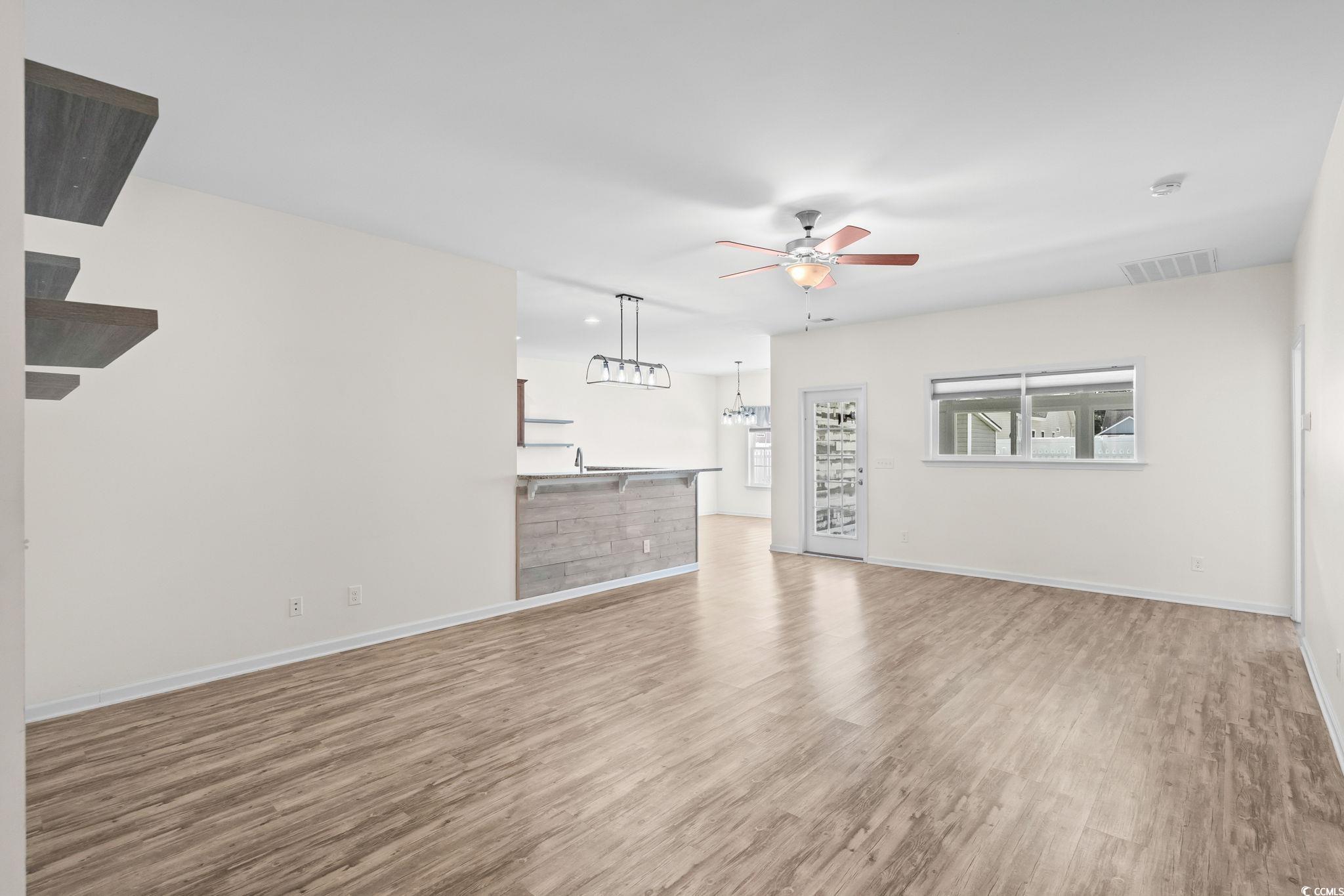 1050 Kennington Ct.