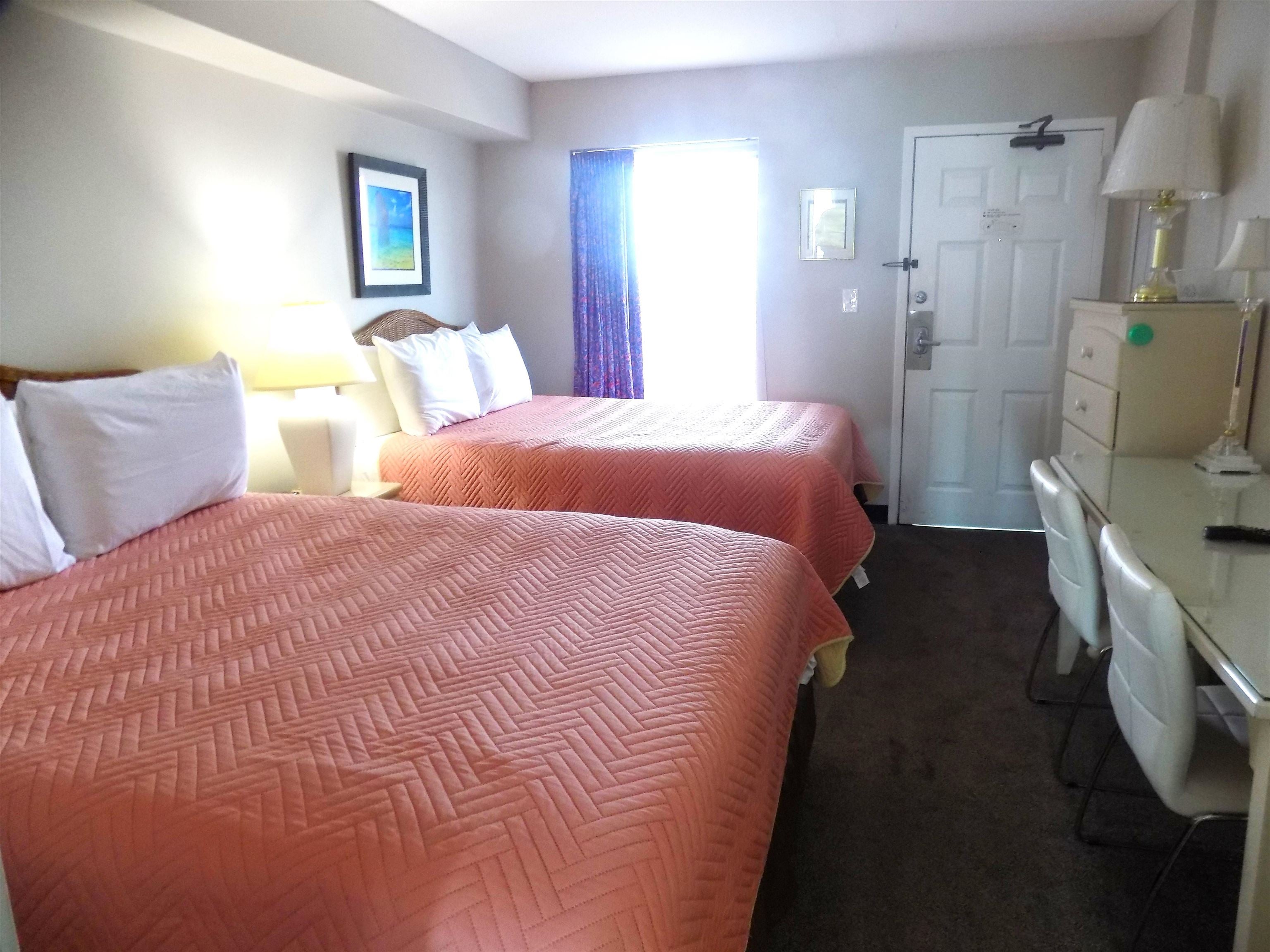 161 Seawatch Dr. 1108