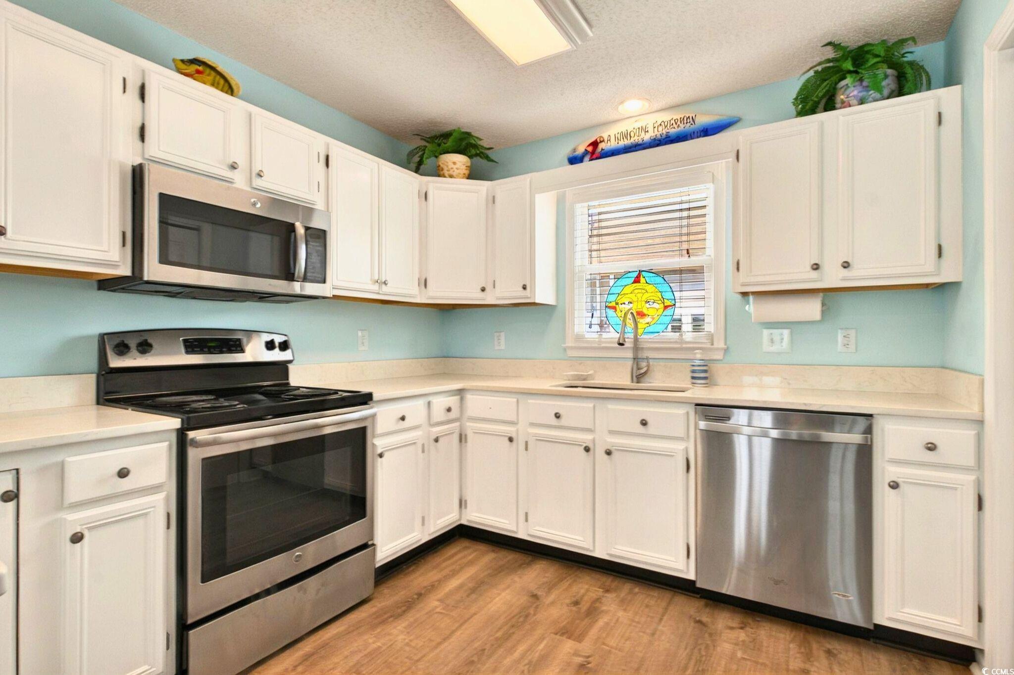 6 Indigo Ct.