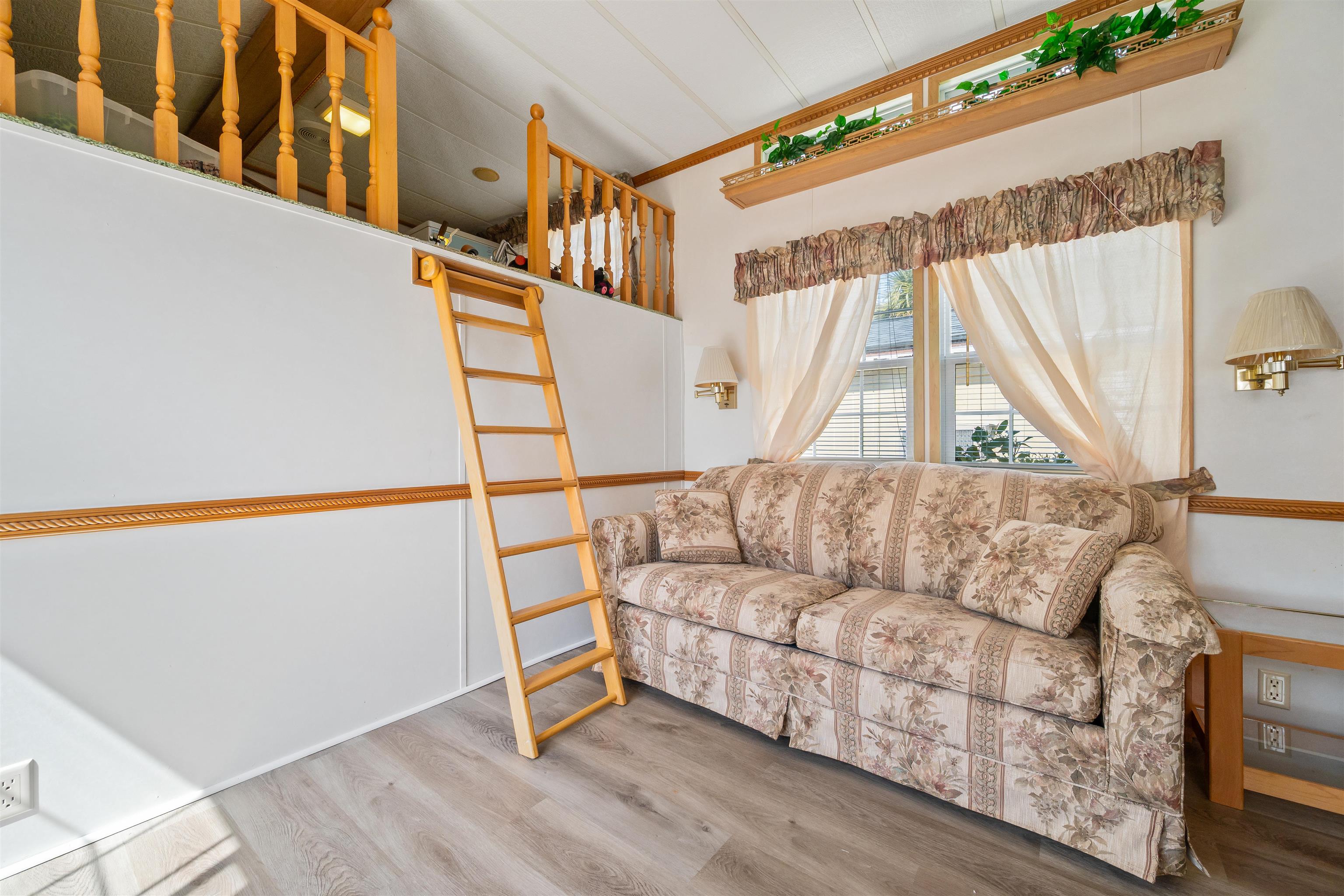 5400 Little River Neck Rd.