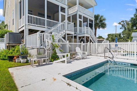 A home in Surfside Beach