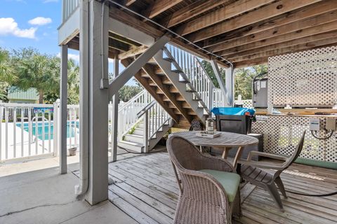 A home in Surfside Beach