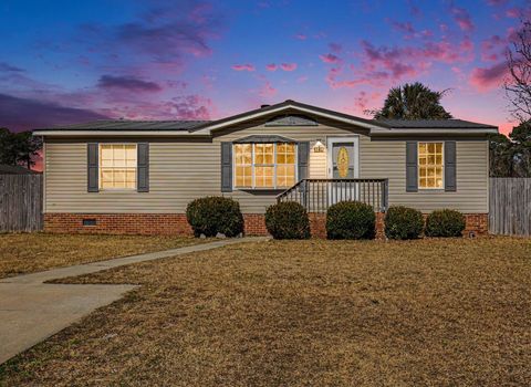 3214 Lyndon Dr. Little River SC 29566