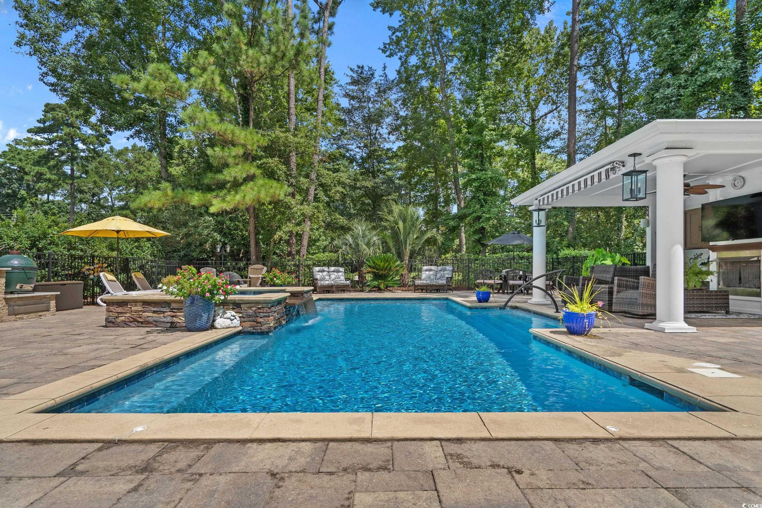 4333 Hunters Wood Dr.