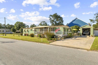 903 Seaside Dr. North Myrtle Beach SC 29582
