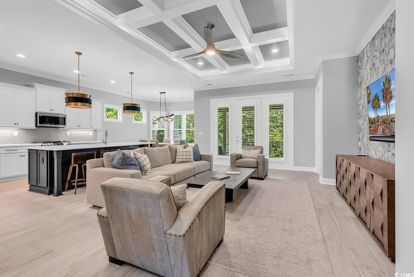 8346 Cape Dutch Loop