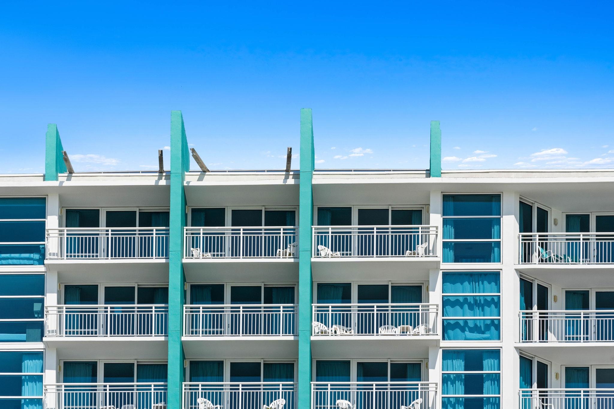 2301 S Ocean Blvd. S 1404