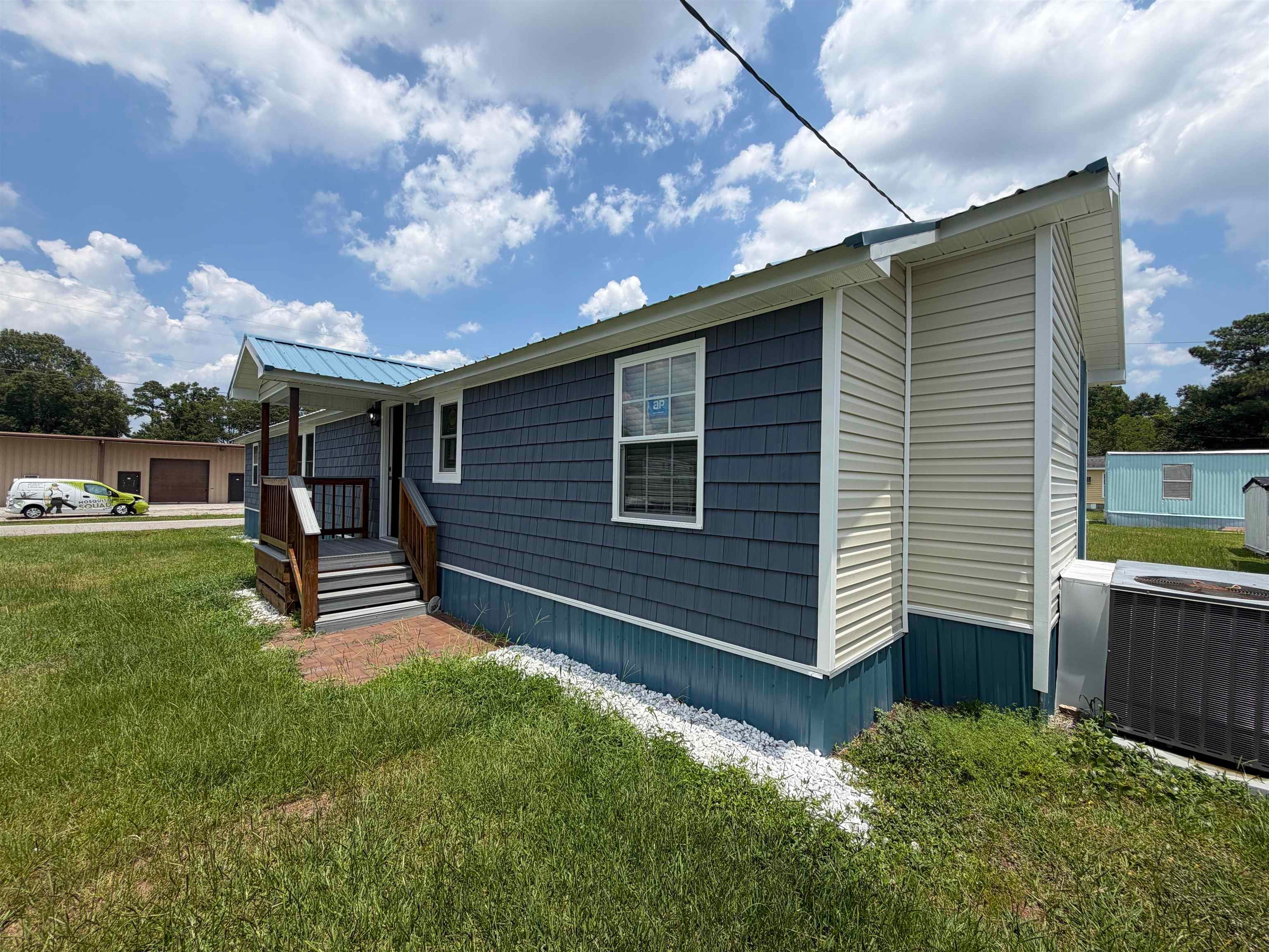 2492 Leaf Terrace