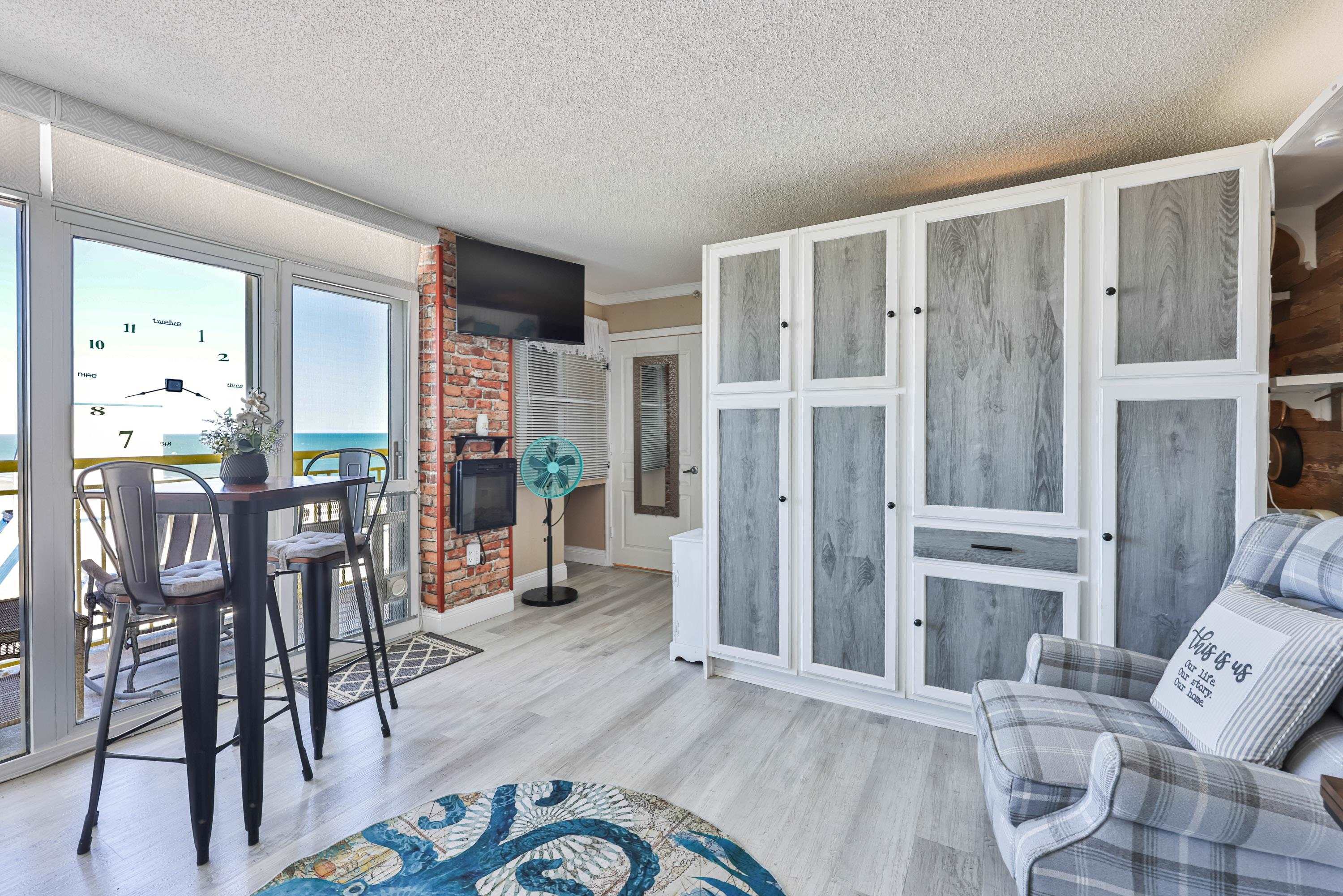 2701 S Ocean Blvd. 1401