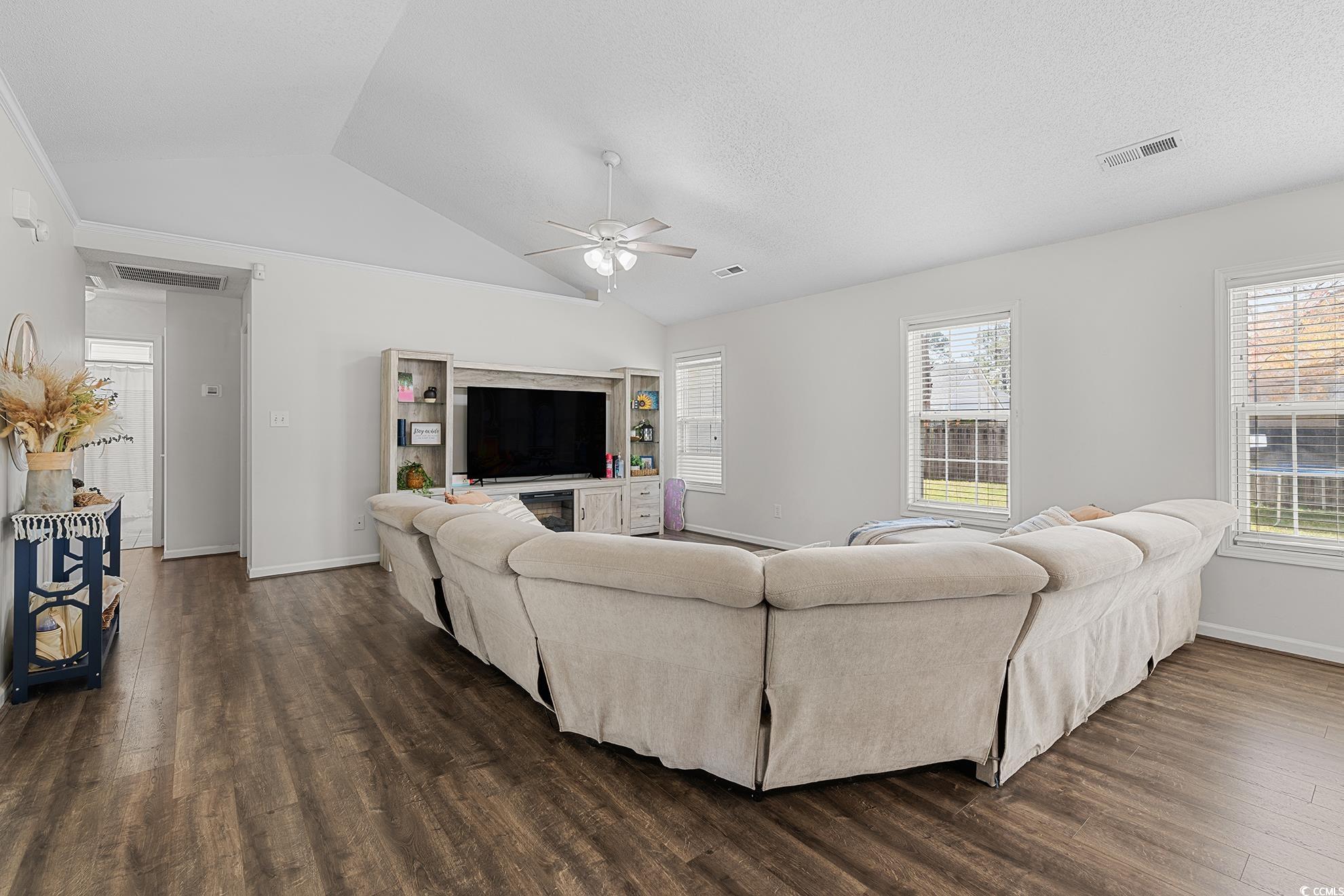 445 Saint Charles Circle