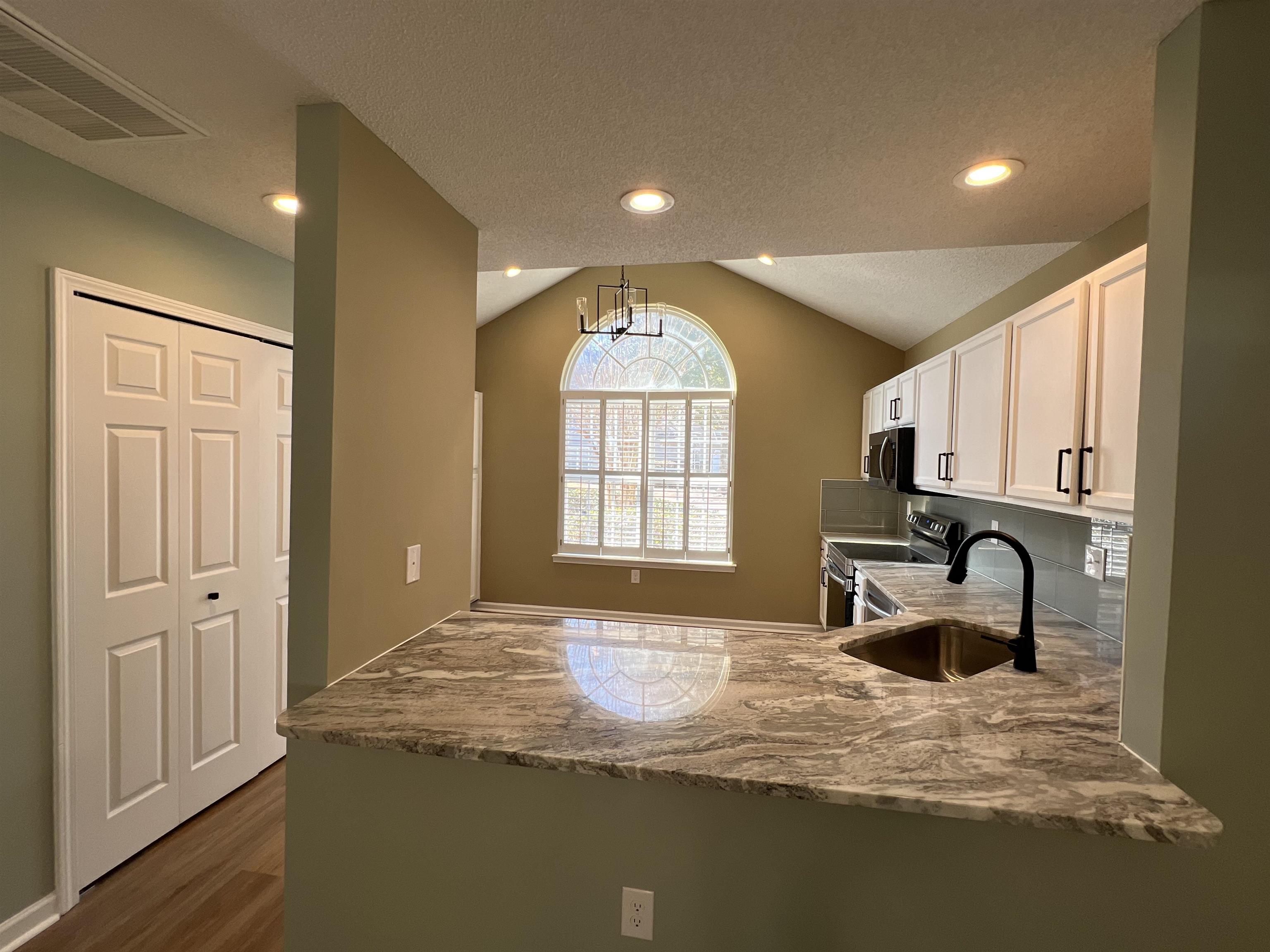 1057 Stanton Pl. 1057