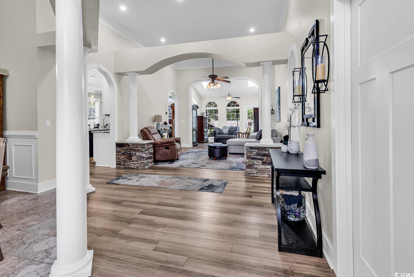 2461 Hunters Trail