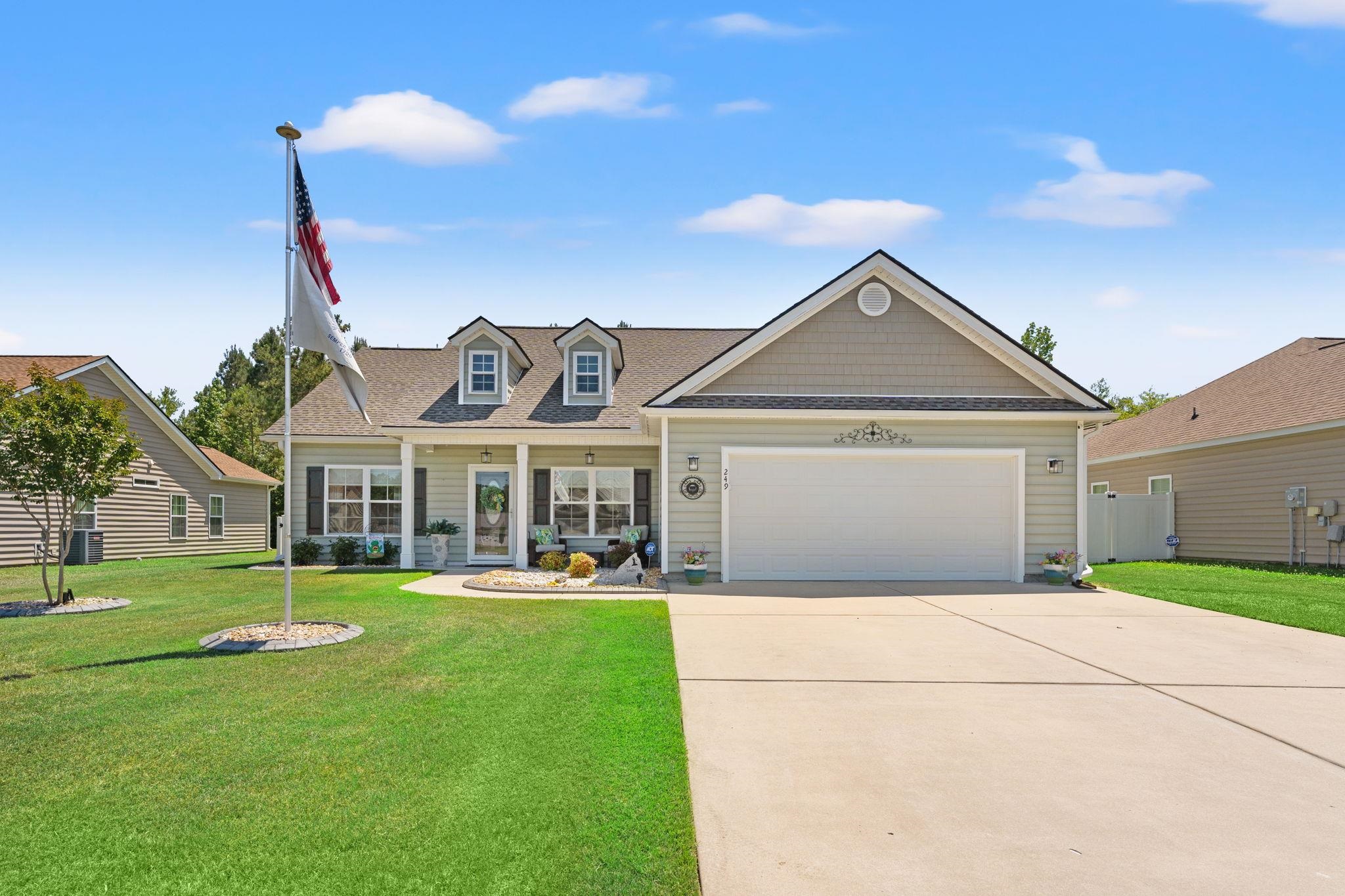 249 Maple Oak Dr.